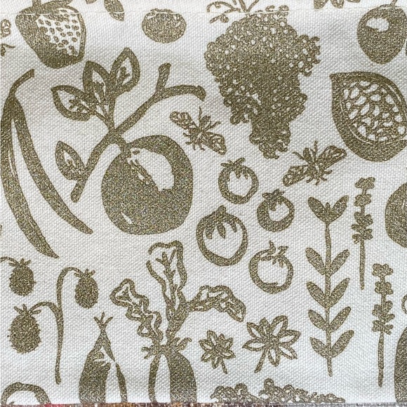 Handmade Pouch Veggies Silkscreened and Sewn in the USA www.shoplittlespoons.com - Picture 6 of 7